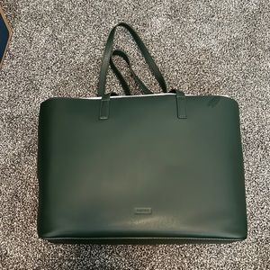Away latitude bag